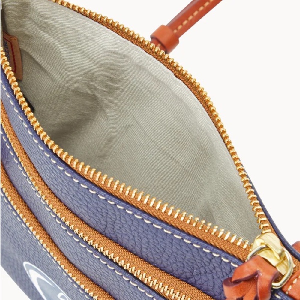 Dooney Bourke 🆕 Penn State, PSU triple zip Crossbody Bag Nittany lions - Picture 4 of 5